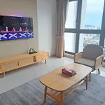 Marigold Suite At Agile Residence